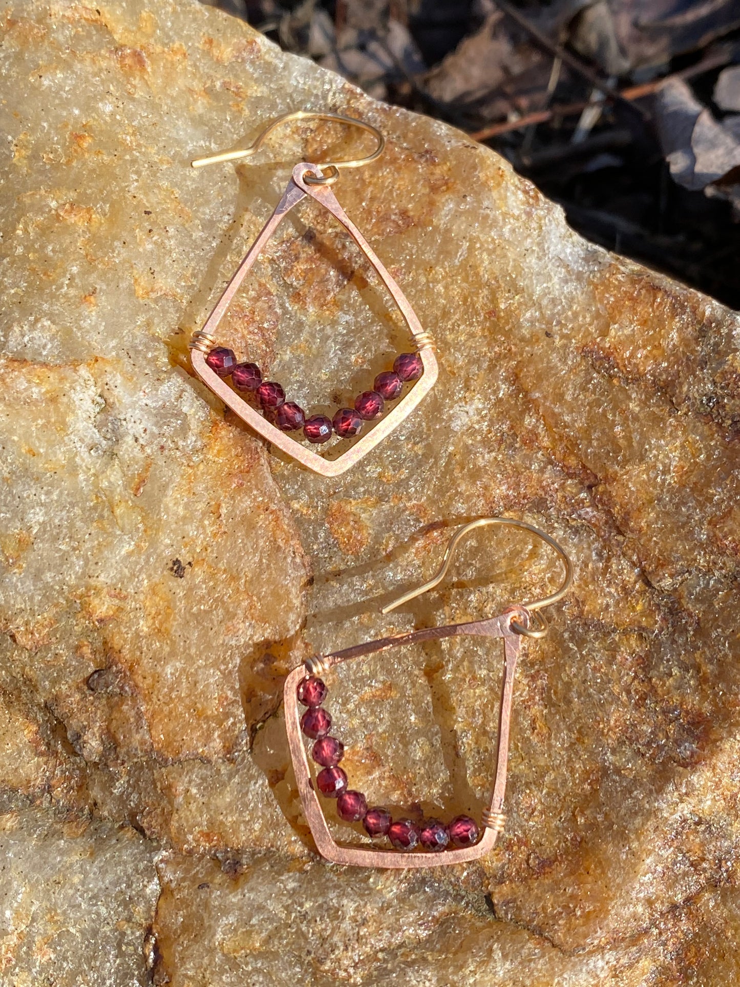 garnet and copper kites