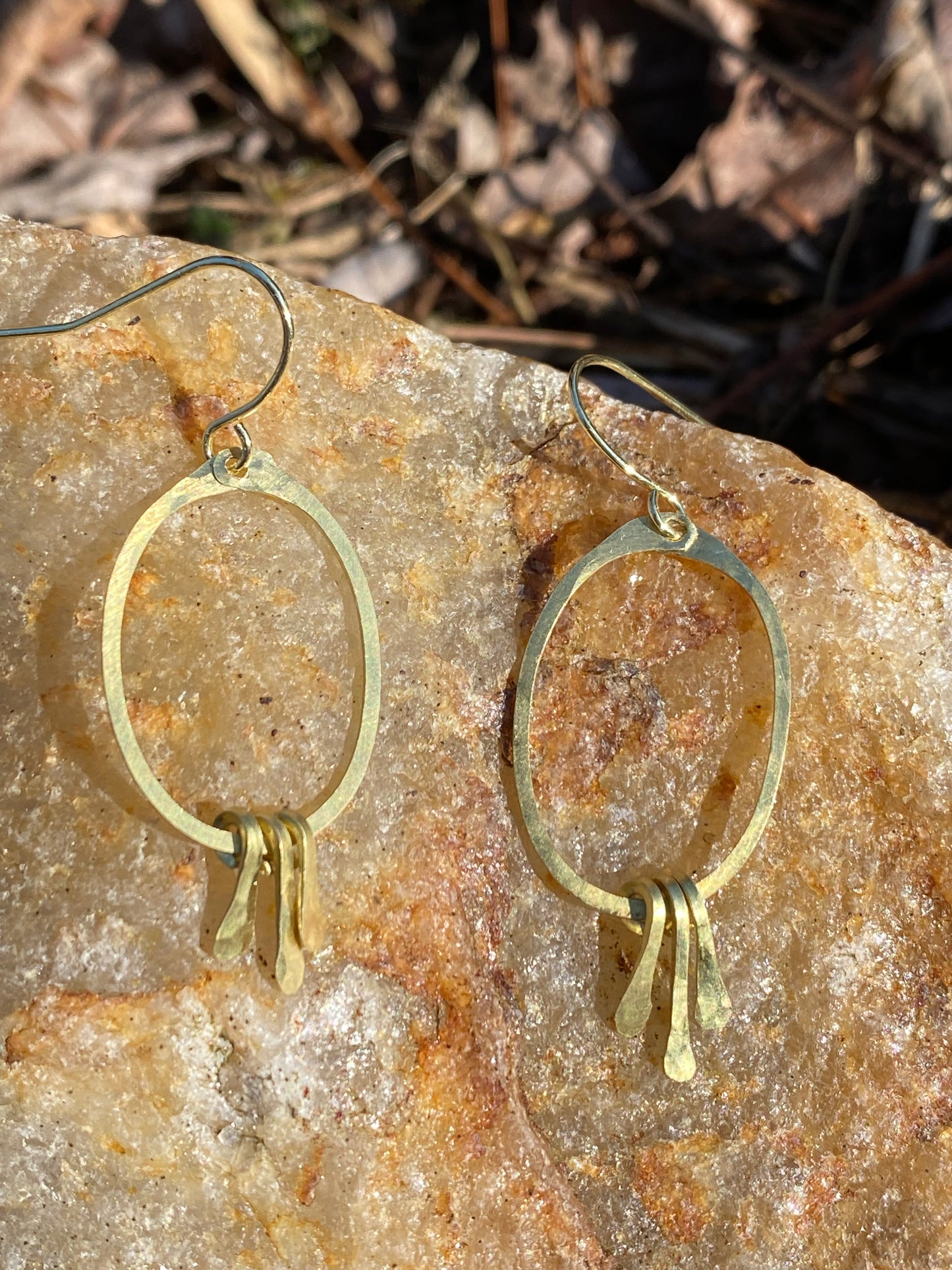 oval hoops with hammered paddles