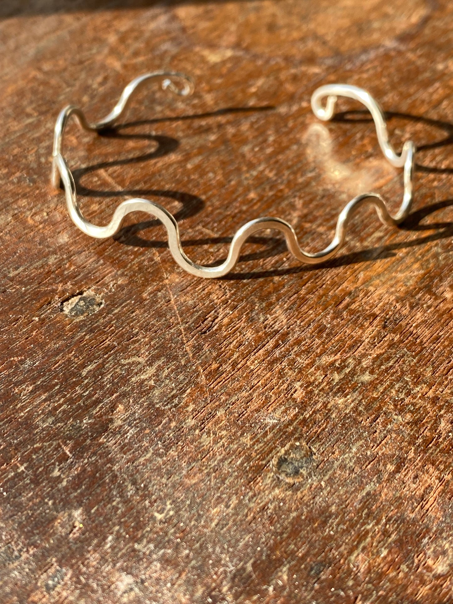 cuff bracelet in silver wave