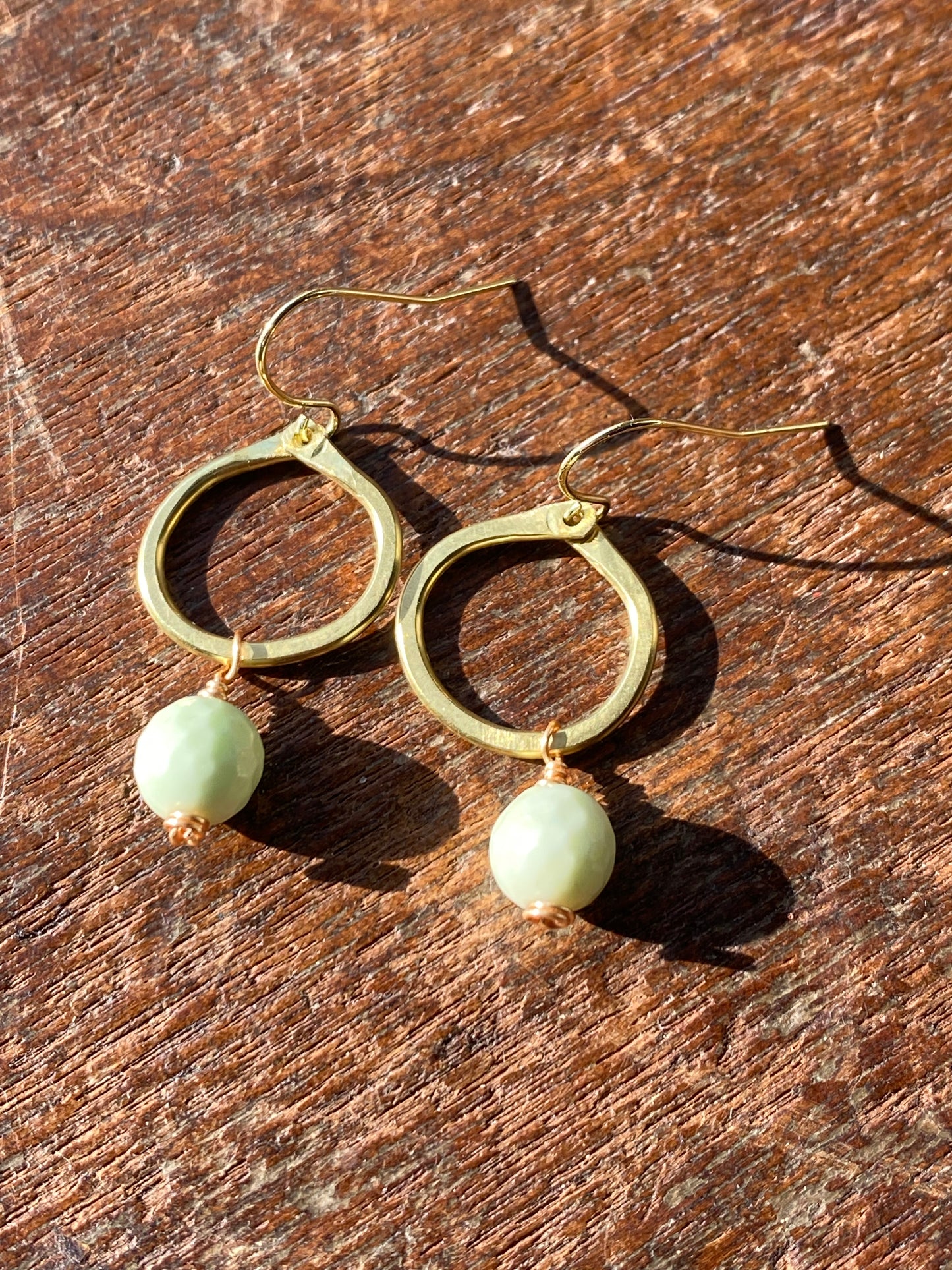 charmed link in lemon chrysoprase