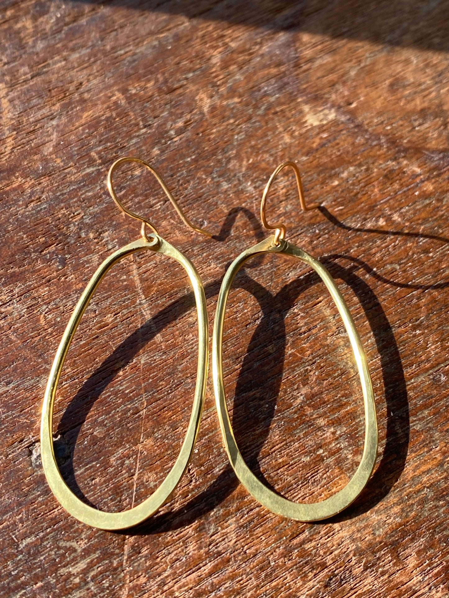 hammered brass oval earrings (long)