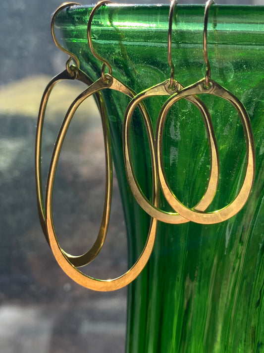 hammered brass oval earrings (long)