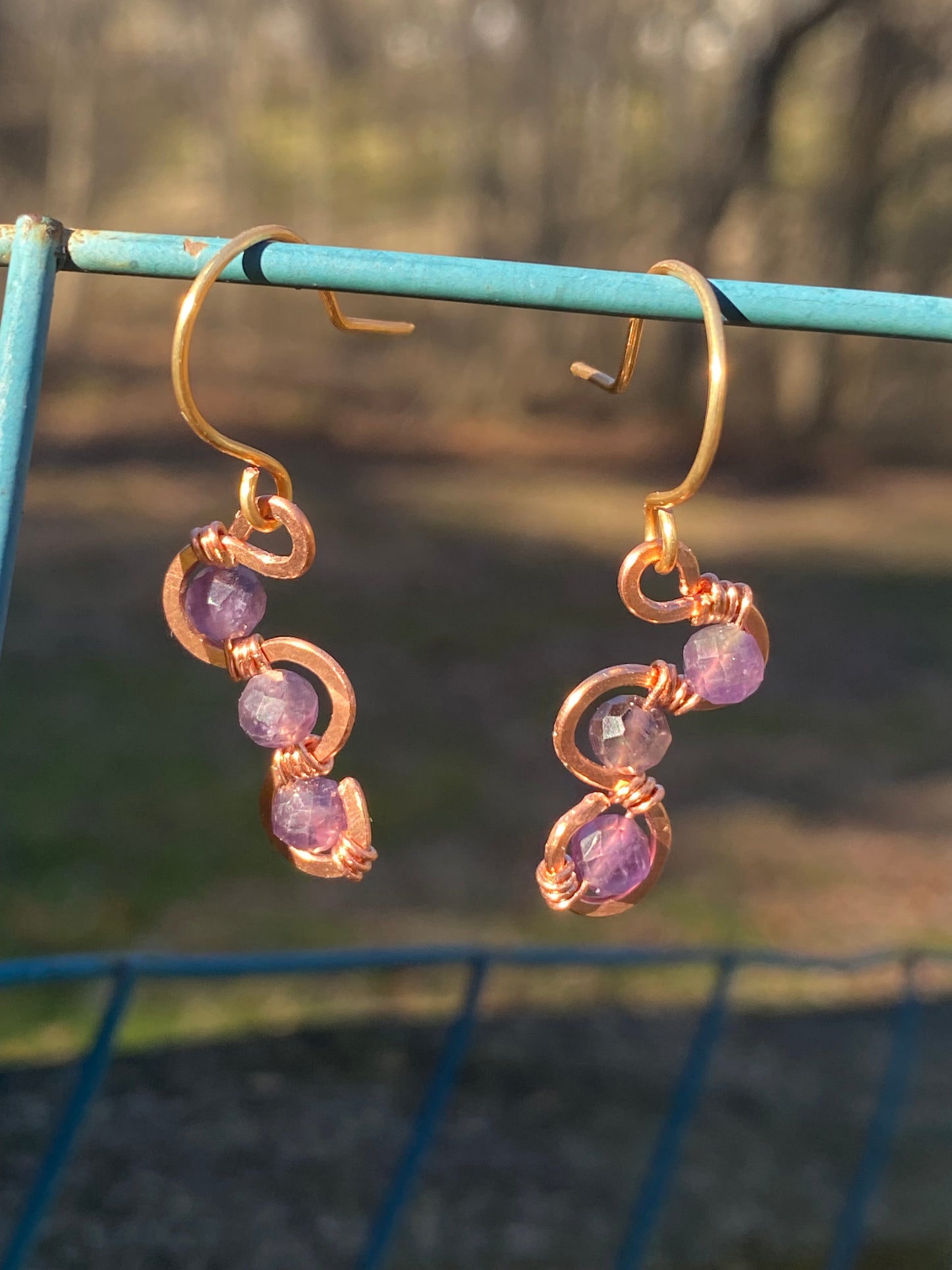 copper curves with amethyst