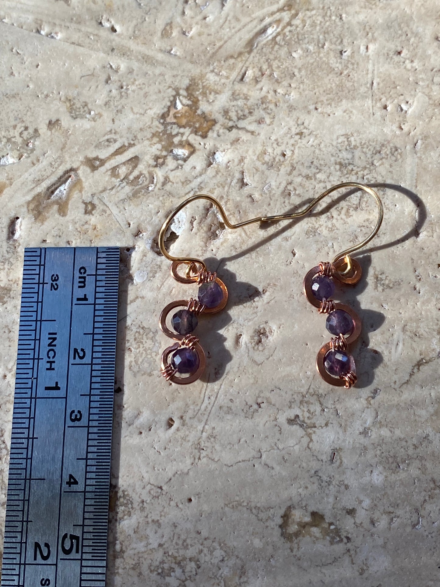 copper curves with amethyst